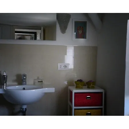La Casa Di Anna G. Bed & Breakfast 3*